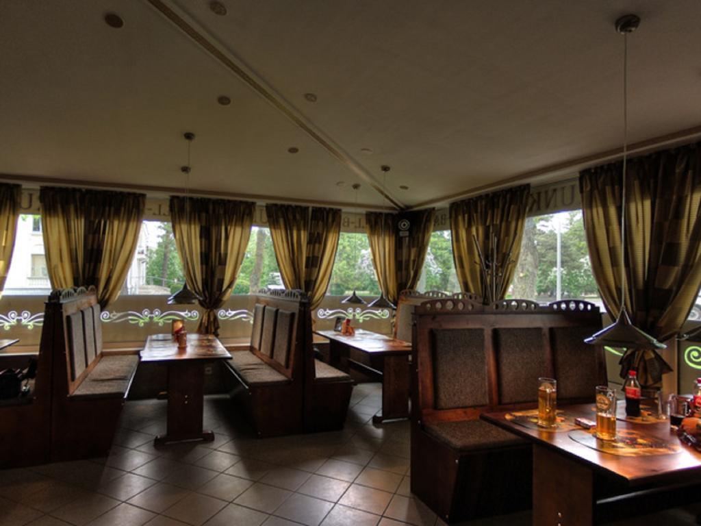 Hotel Krunk Sillamäe Zewnętrze zdjęcie