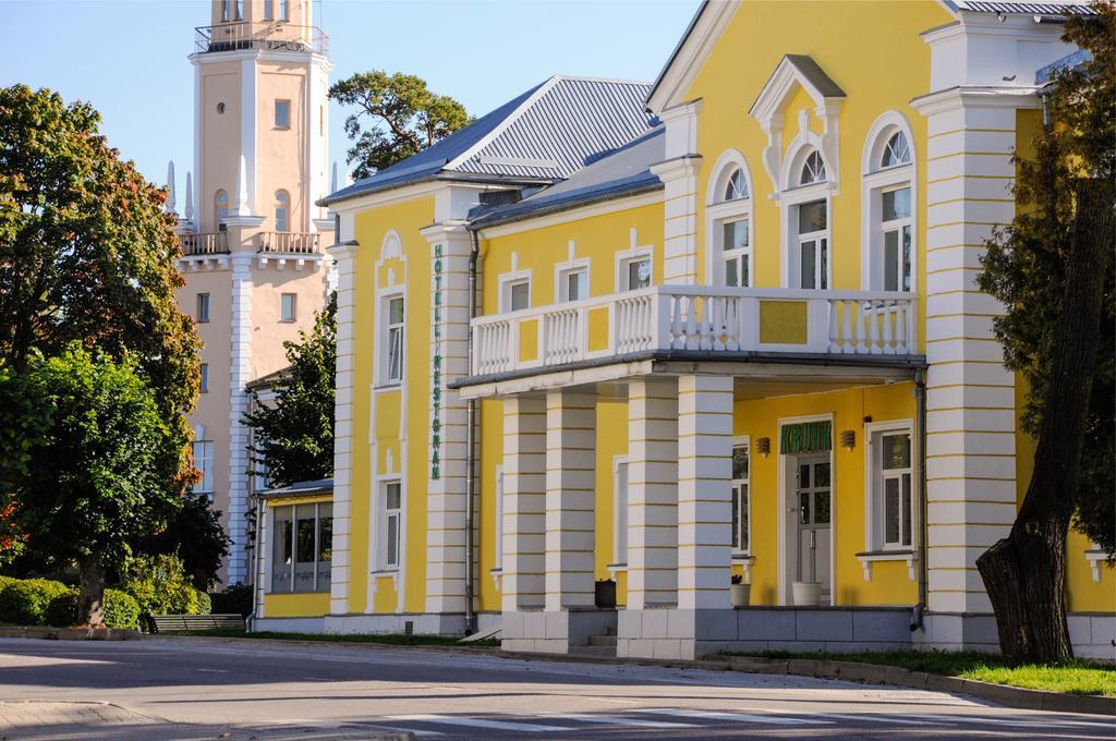 Hotel Krunk Sillamäe Zewnętrze zdjęcie